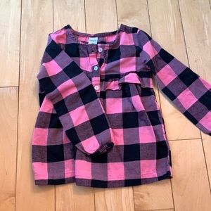 Carter’s long-sleeve 3T top